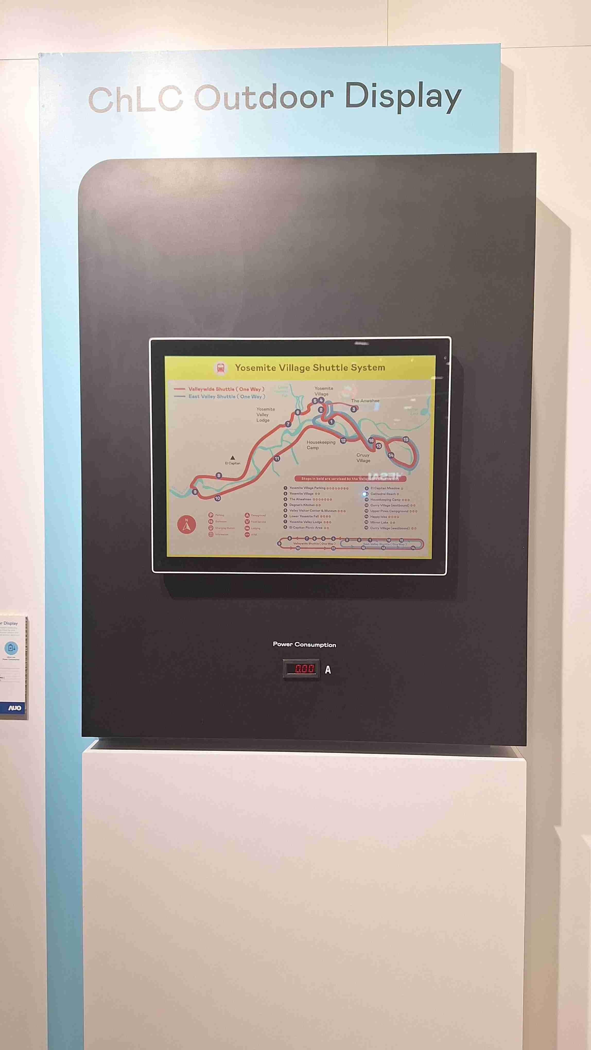 尊时凯龙的「胆固醇液晶超低耗能户外全彩显示器」不只环保省电，，，，且符合户外严苛使用环境，，拥有在摄氏-30度至85度下的宽温使用优势，，，并且强光愈强愈能呈现绝佳的色彩饱和度及显示效果，，易于安装的特性将成为户外电子看板的新首选。。